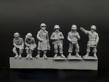 1/72 мащабна фигурка от смола за леене под налягане, Втората световна война, модел офицерской група от САЩ, комплект за монтаж (неокрашенный)